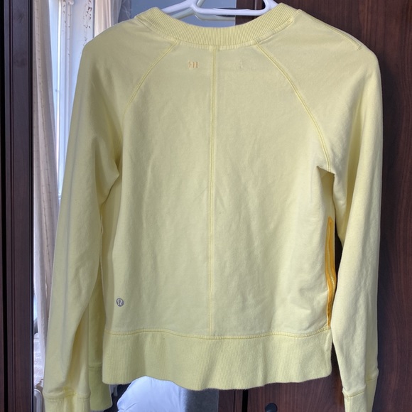 Vintage yellow lululemon pullover sweater with zippers - Picture 4 of 4